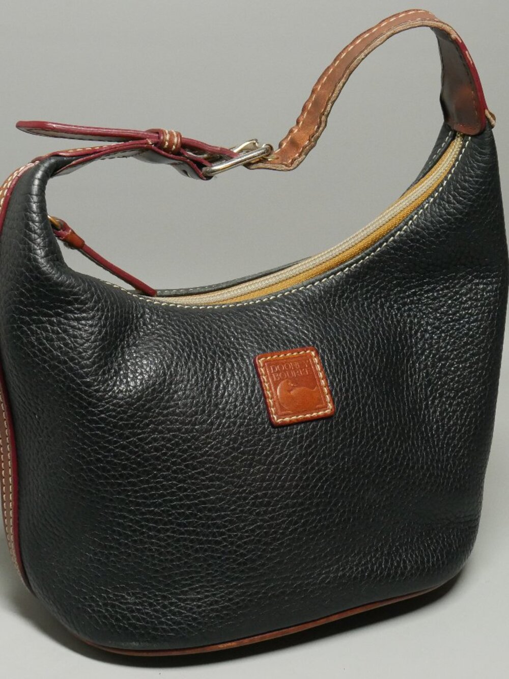 Vintage Dooney & Bourke Black Pebble Grain Leather Small Hobo Shoulder Bag